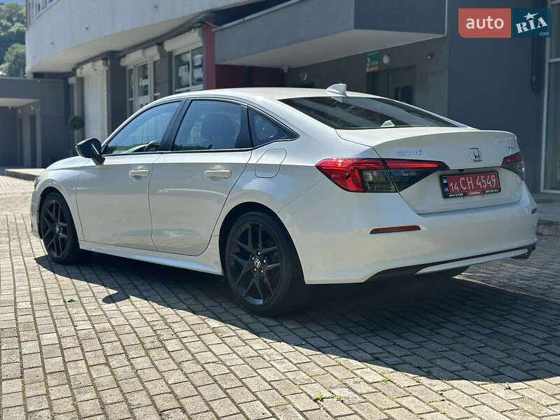 Седан Honda Civic 2023 в Львові