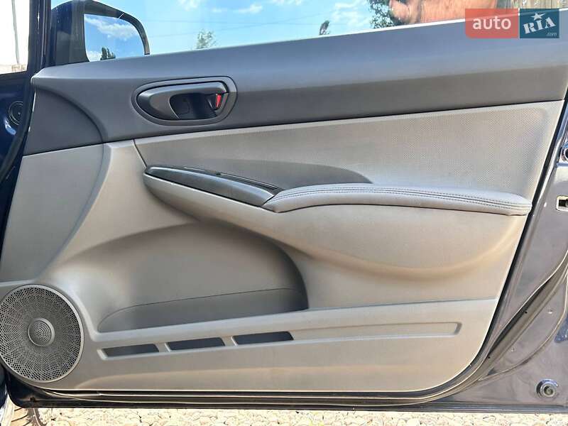 Седан Honda Civic 2008 в Одессе