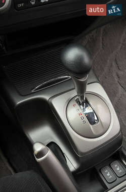 Седан Honda Civic 2011 в 