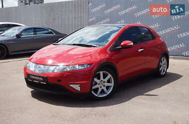 Хэтчбек Honda Civic 2007 в 