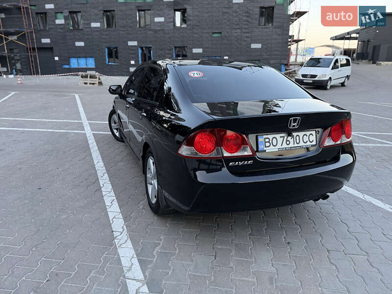 Седан Honda Civic 2007 в Тернополе