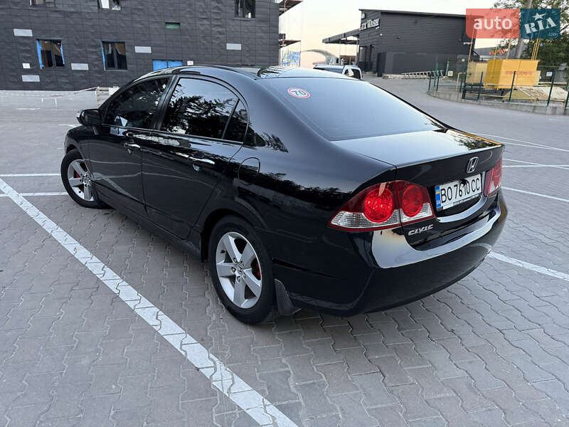 Седан Honda Civic 2007 в Тернополе
