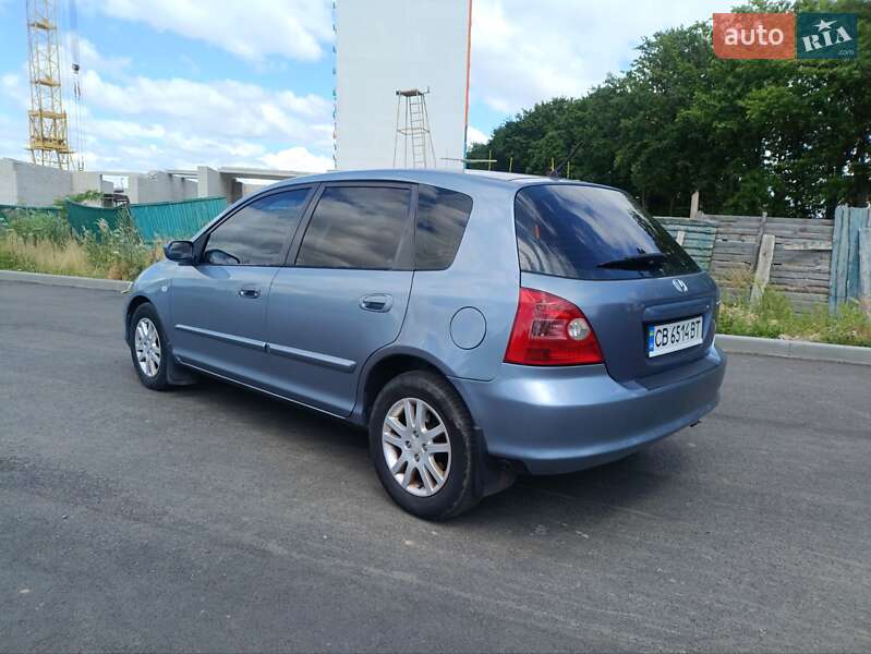 Хэтчбек Honda Civic 2003 в Чернигове