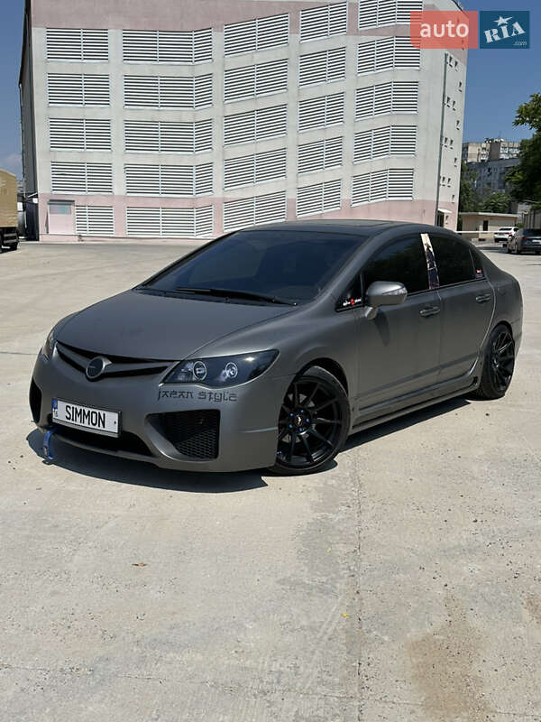 Седан Honda Civic 2006 в Одессе