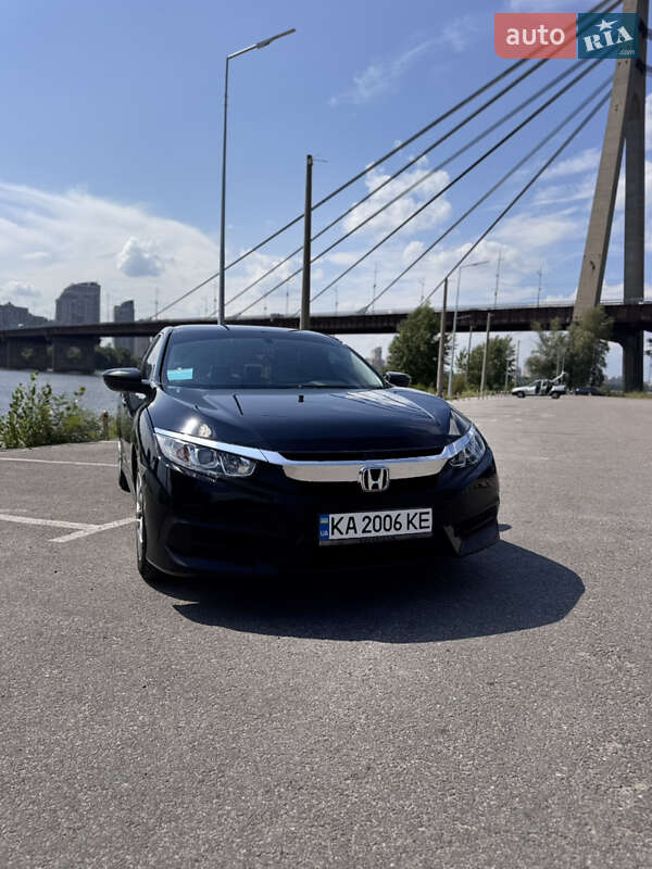 Седан Honda Civic 2018 в Києві