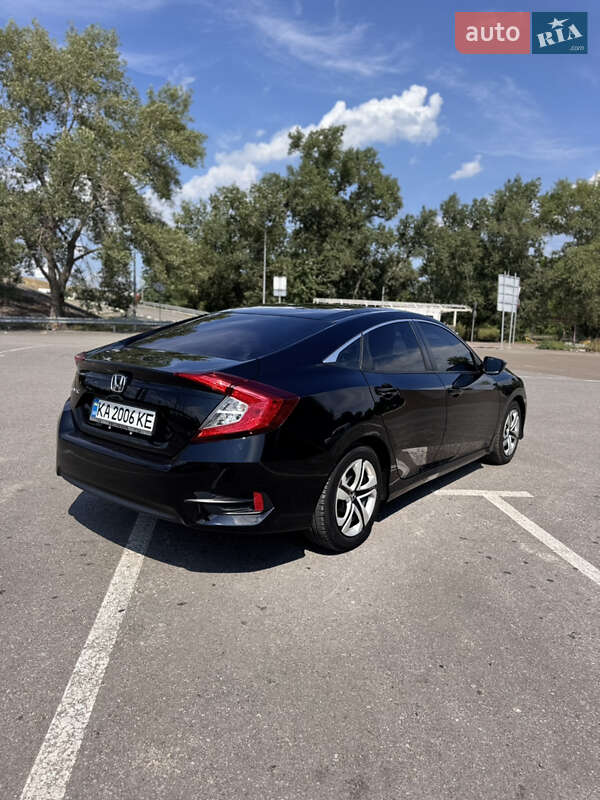 Седан Honda Civic 2018 в Києві