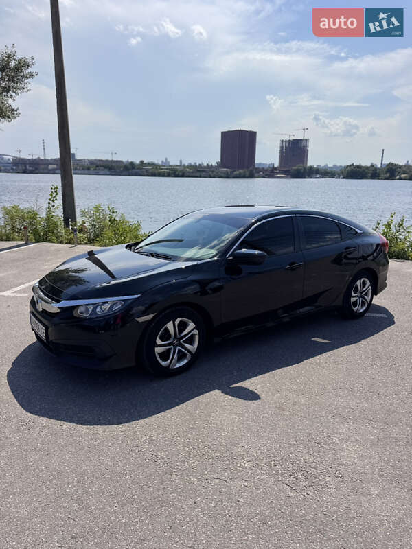Седан Honda Civic 2018 в Києві