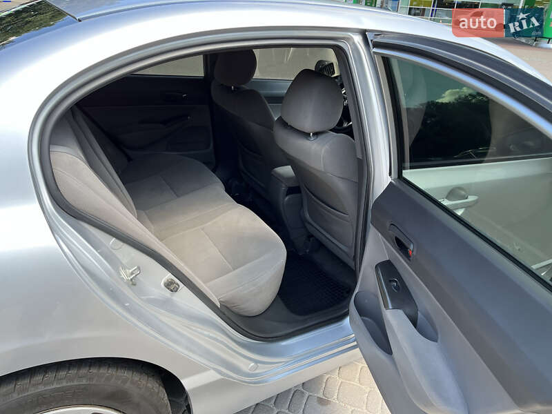 Седан Honda Civic 2008 в Краматорске