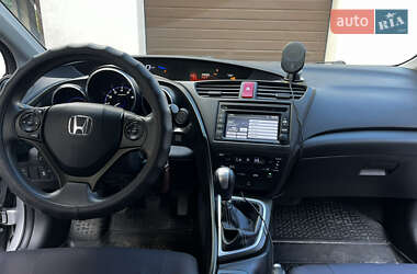 Хэтчбек Honda Civic 2013 в 