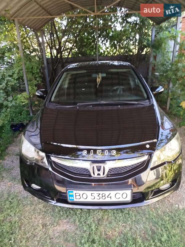 Седан Honda Civic 2009 в Запорожье