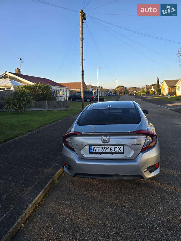 Седан Honda Civic 2016 в Івано-Франківську