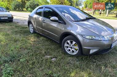 Хетчбек Honda Civic 2008 в Дніпрі