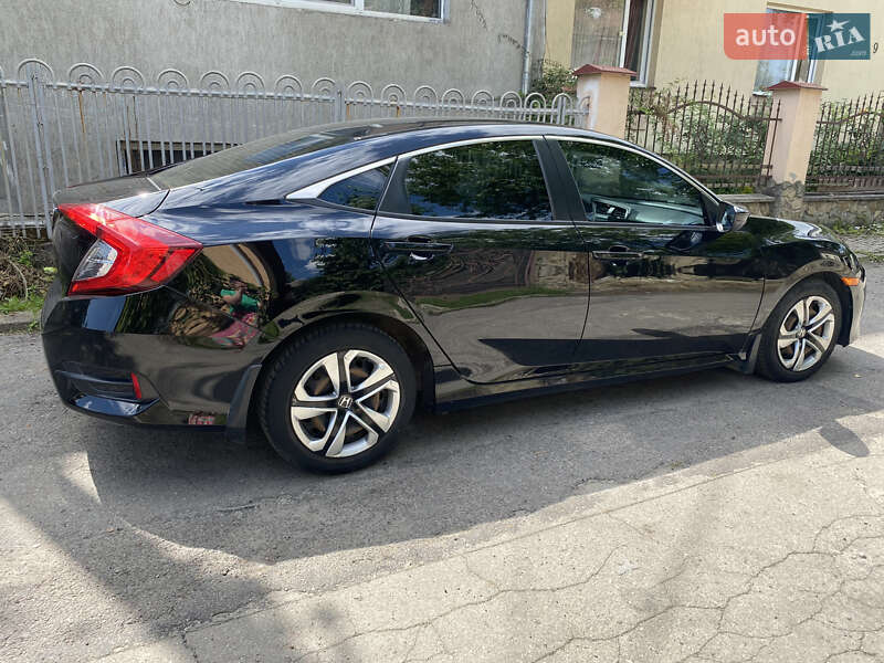 Седан Honda Civic 2017 в Івано-Франківську