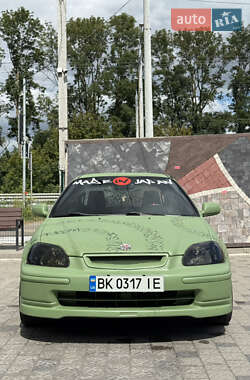 Хэтчбек Honda Civic 1995 в Ровно