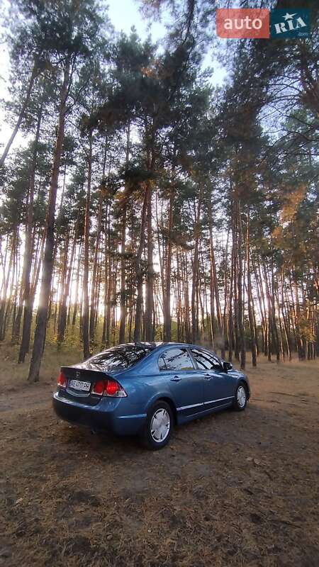 Седан Honda Civic 2006 в Дніпрі