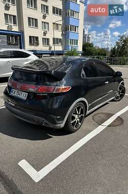 Хэтчбек Honda Civic 2007 в 