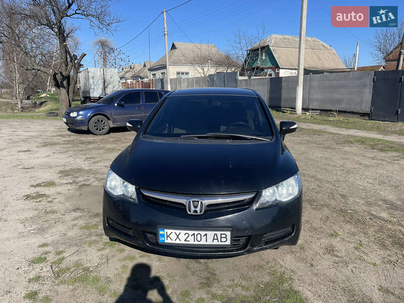 Седан Honda Civic 2006 в Чутовому фото 2 Седан Honda Civic 2006 в Чутовому