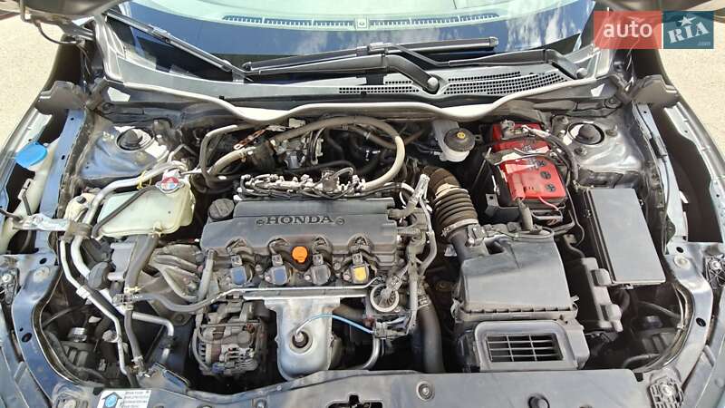 Седан Honda Civic 2018 в Житомирі