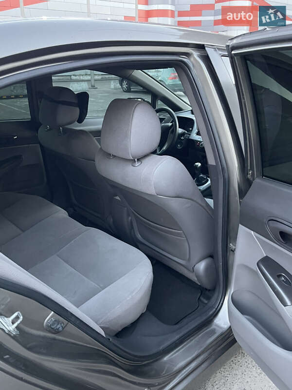 Седан Honda Civic 2008 в Львове