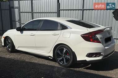 Седан Honda Civic 2019 в 