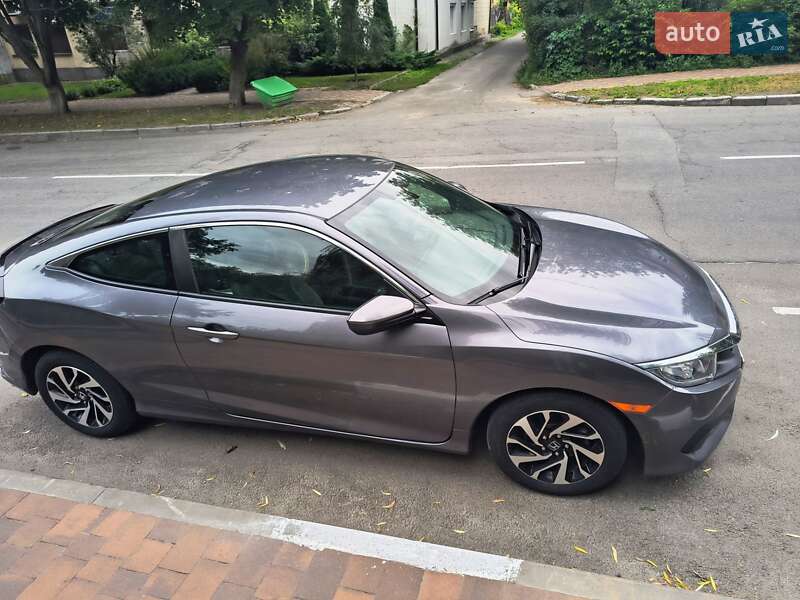 Купе Honda Civic 2018 в Обухові