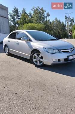 Седан Honda Civic 2006 в  фото 3 Седан Honda Civic 2006 в