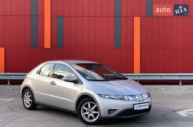 Хетчбек Honda Civic 2006 в Києві