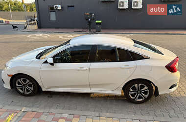 Седан Honda Civic 2015 в 