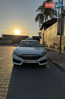 Седан Honda Civic 2015 в 