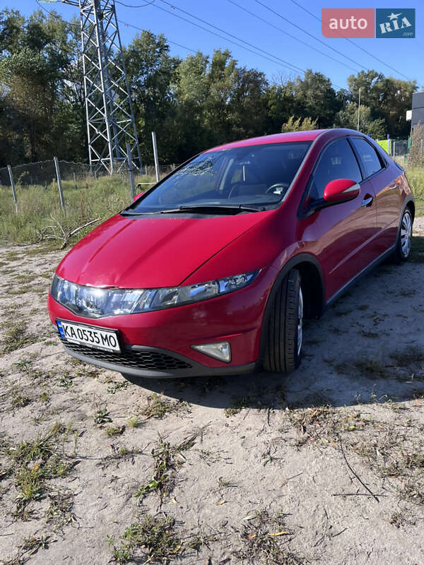 Хетчбек Honda Civic 2008 в Вишгороді