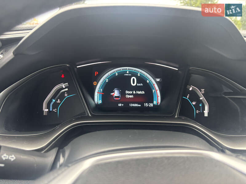 Хетчбек Honda Civic 2017 в Луцьку