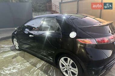 Хэтчбек Honda Civic 2008 в 