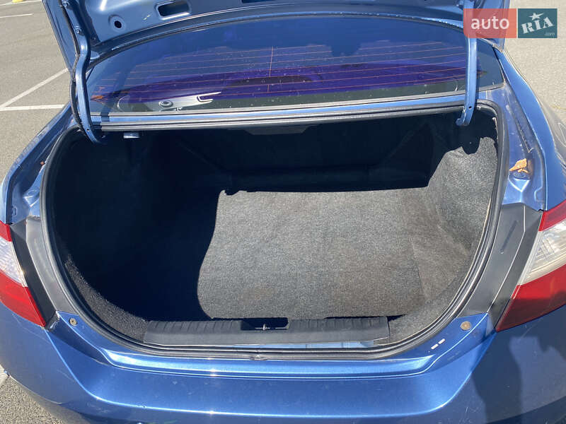 Купе Honda Civic 2005 в Киеве фото 5 Купе Honda Civic 2005 в Киеве