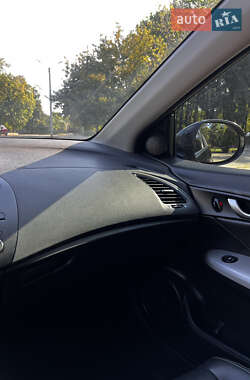 Хэтчбек Honda Civic 2008 в 