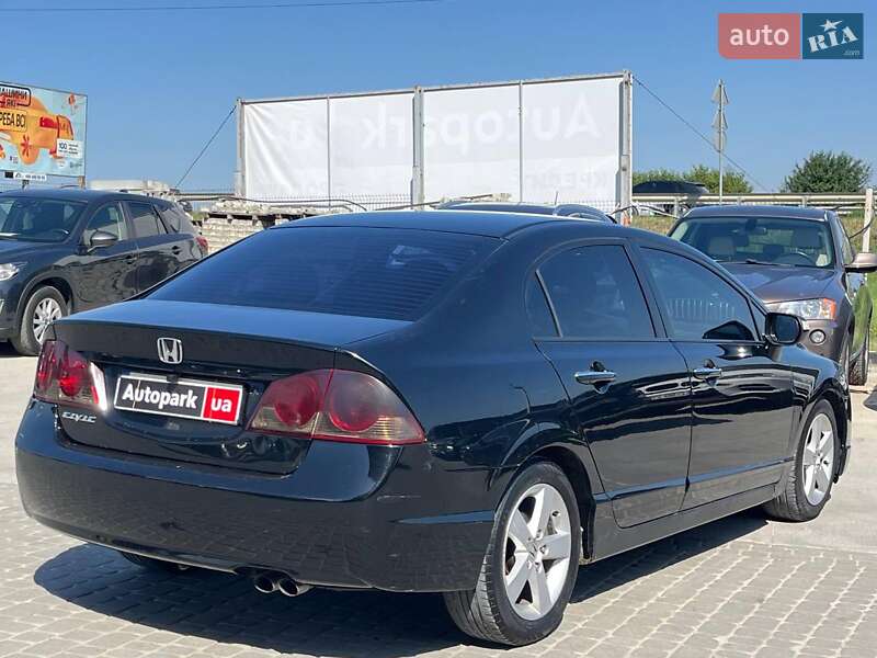 Седан Honda Civic 2008 в Львові