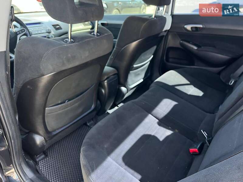 Седан Honda Civic 2008 в Львові