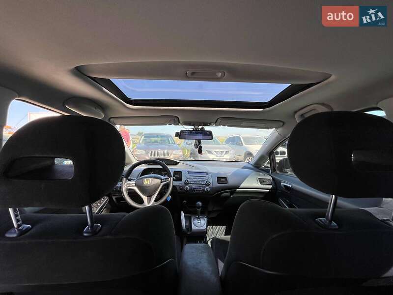 Седан Honda Civic 2008 в Львові