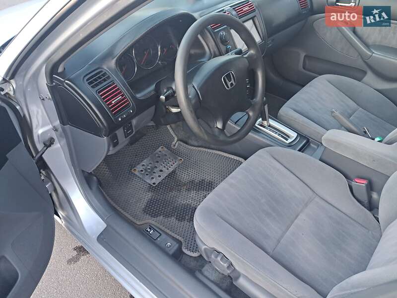 Седан Honda Civic 2003 в Ирпене