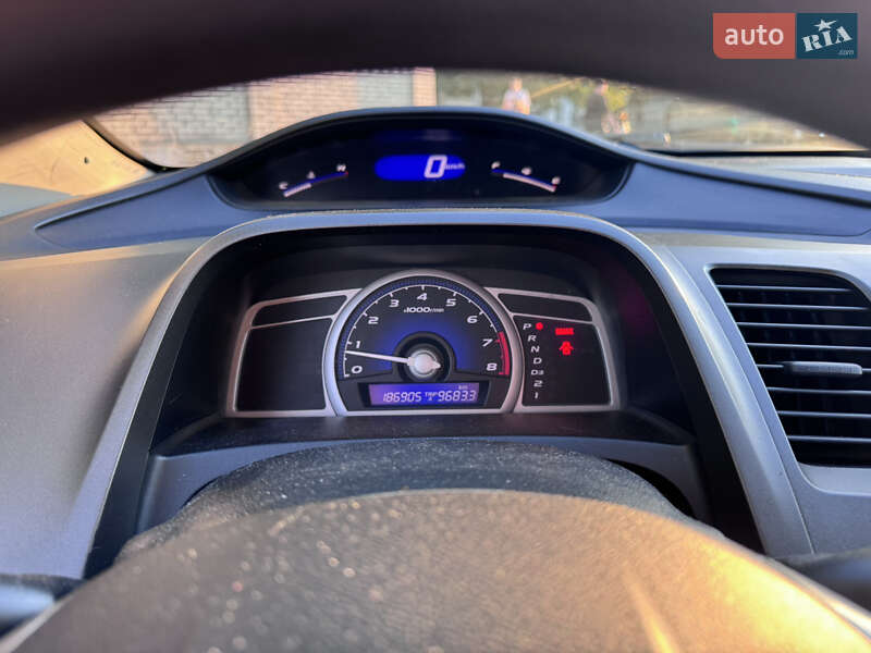 Купе Honda Civic 2006 в Виннице