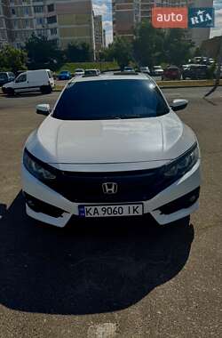 Хэтчбек Honda Civic 2018 в Киеве