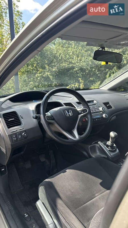 Седан Honda Civic 2008 в Киеве