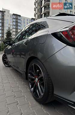 Хэтчбек Honda Civic 2019 в 