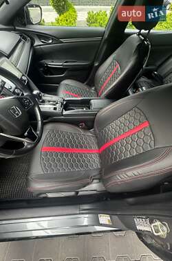 Хэтчбек Honda Civic 2019 в 