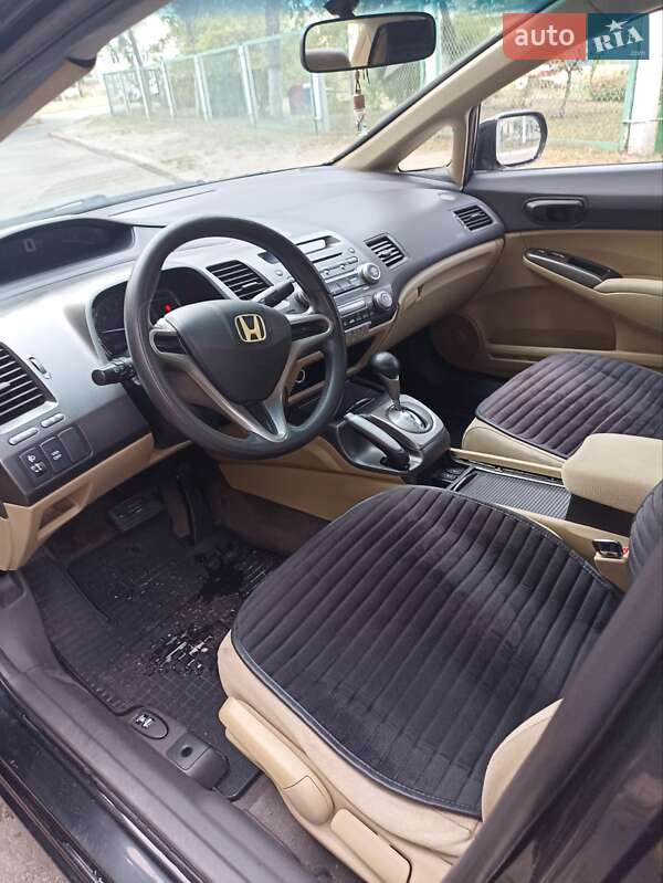 Седан Honda Civic 2008 в Киеве