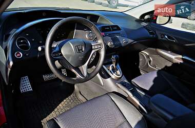 Хэтчбек Honda Civic 2010 в 