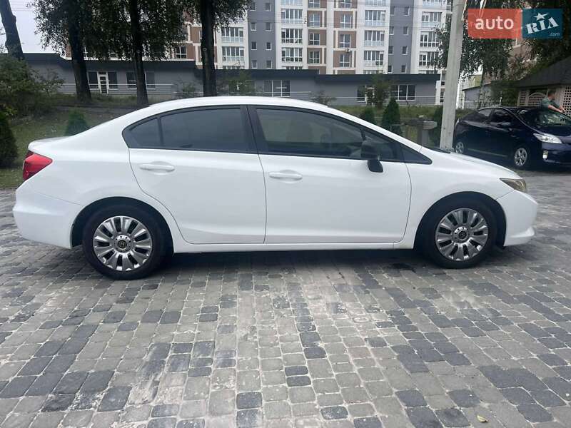Седан Honda Civic 2012 в Тернополе