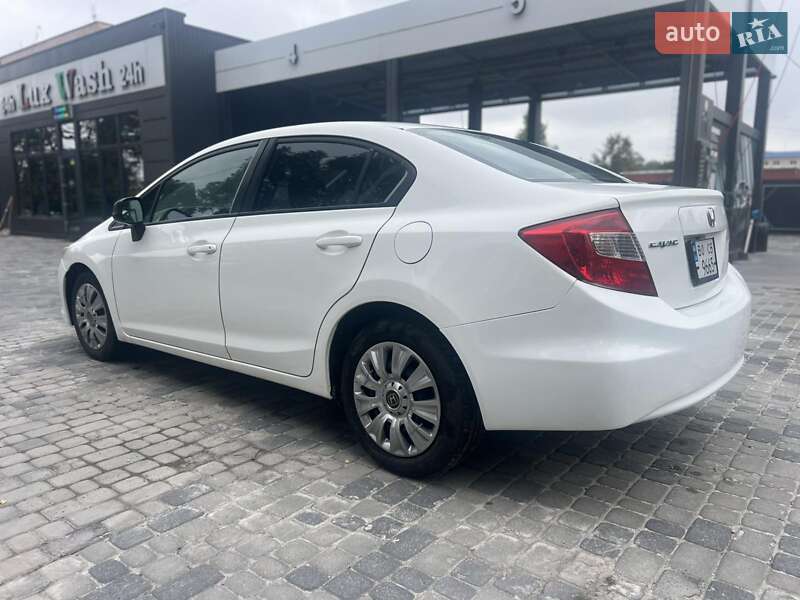 Седан Honda Civic 2012 в Тернополе