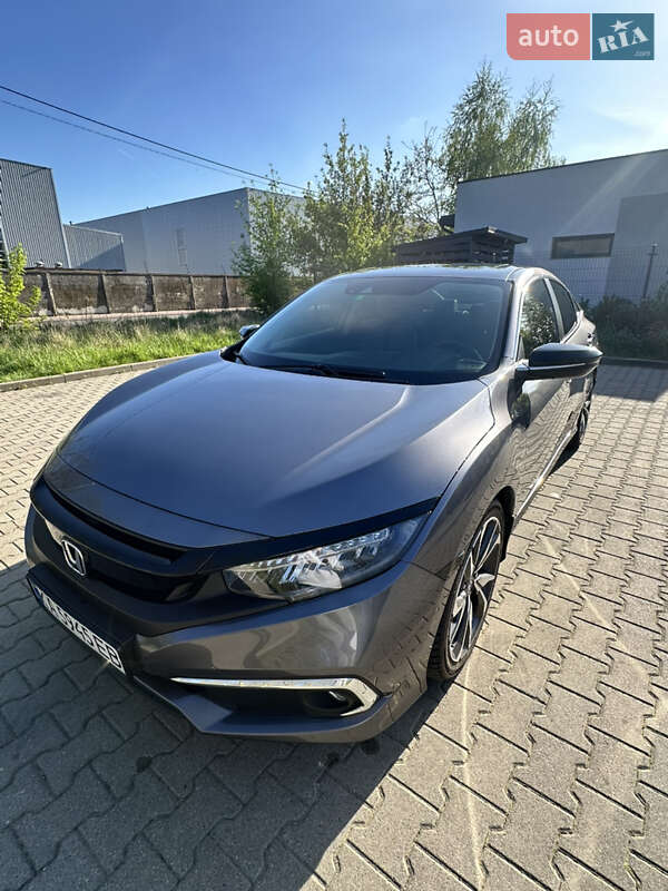 Седан Honda Civic 2019 в Киеве