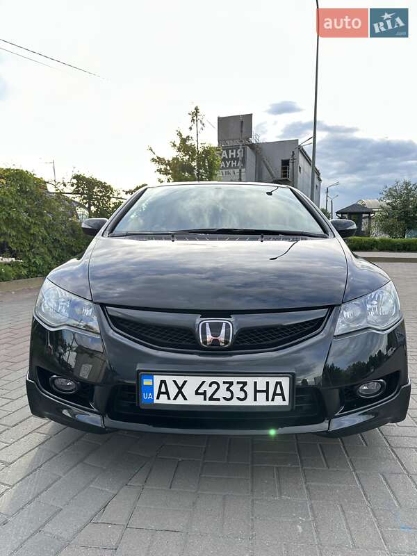 Седан Honda Civic 2011 в Киеве