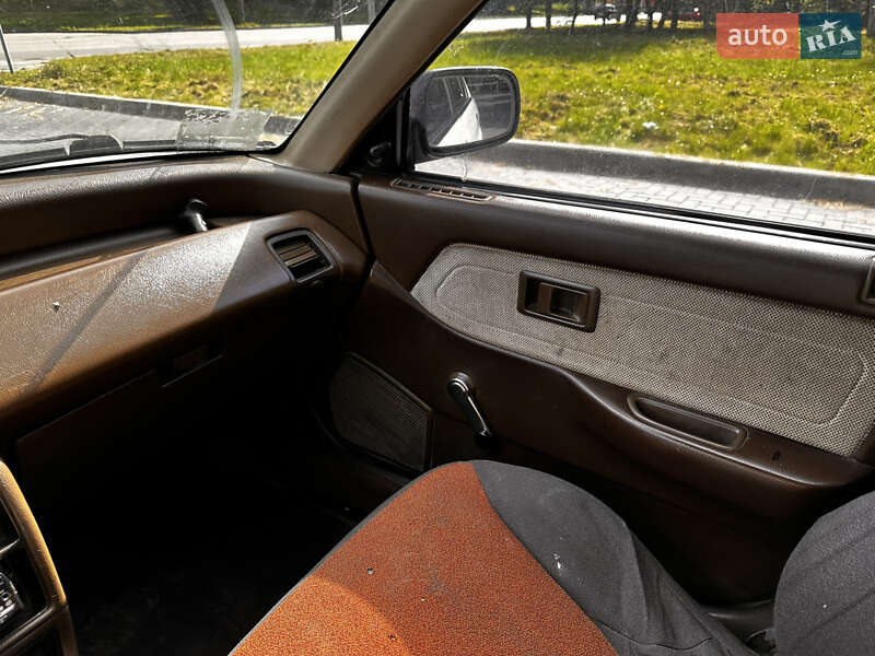Седан Honda Civic 1988 в Луцке